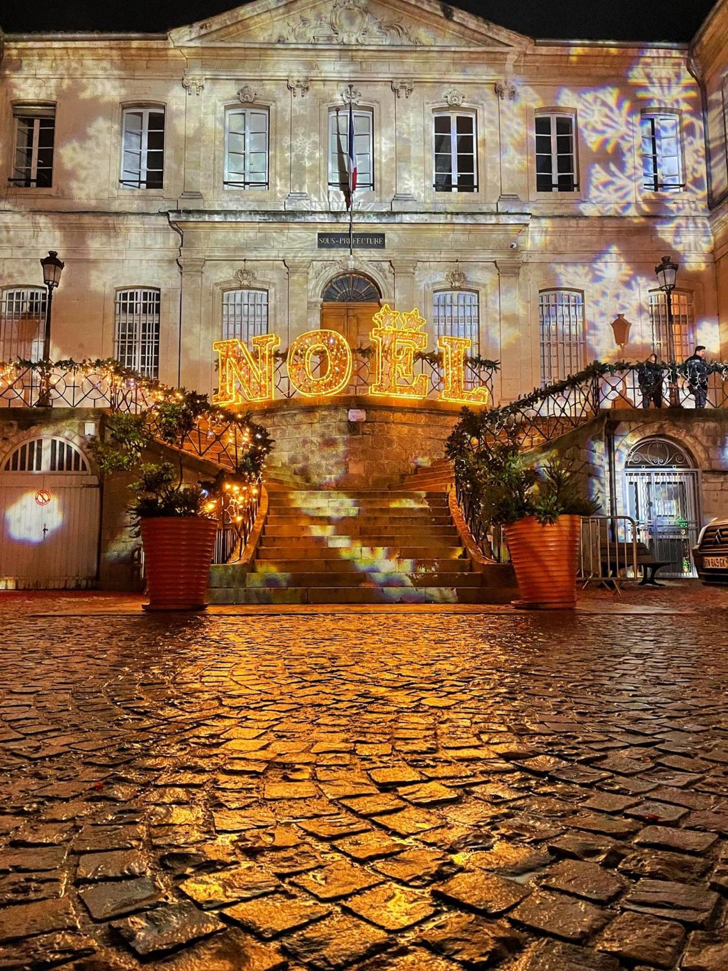 Le Petit Delphia Lägenhet Apt Exteriör bild