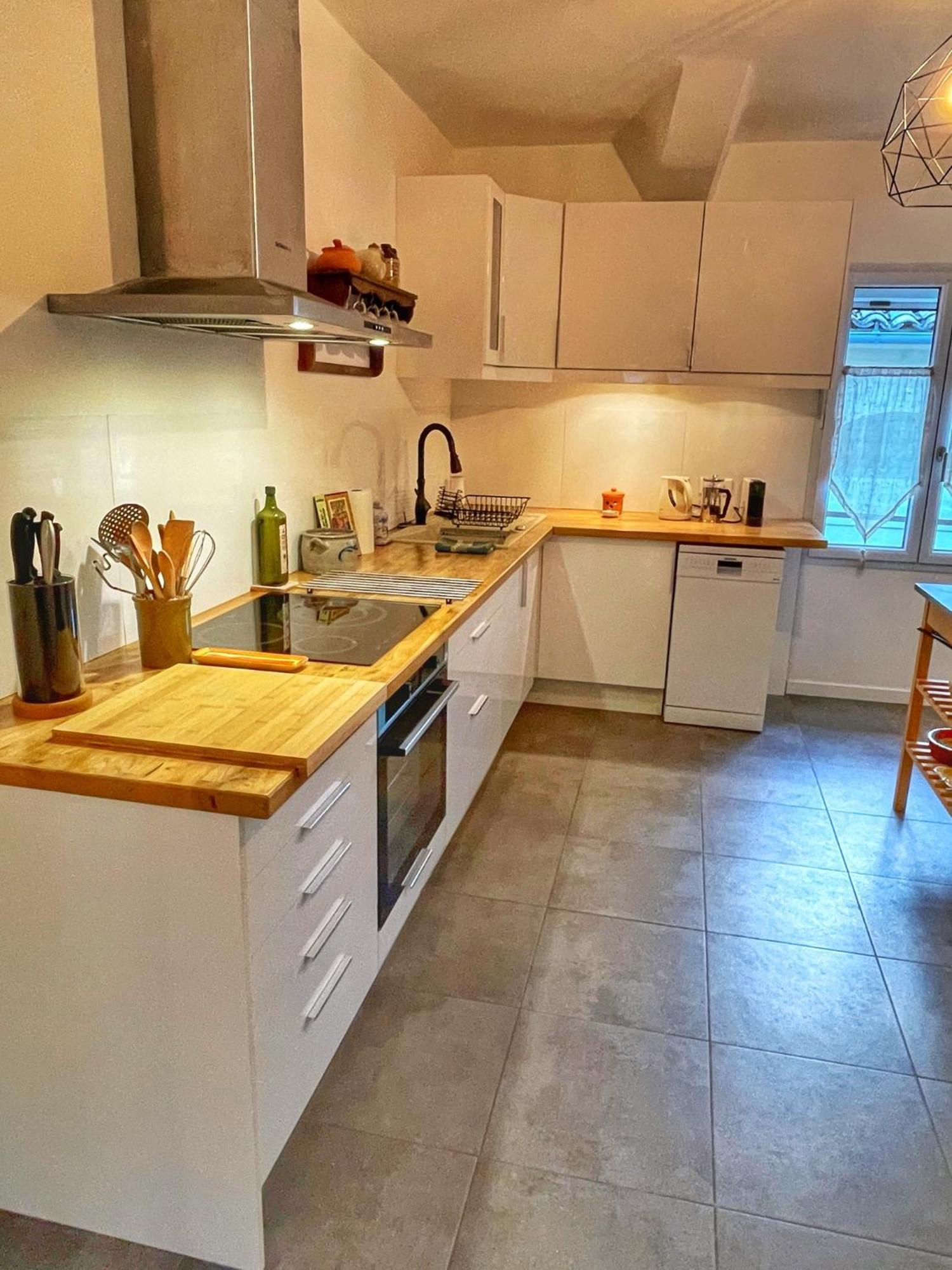 Le Petit Delphia Lägenhet Apt Exteriör bild